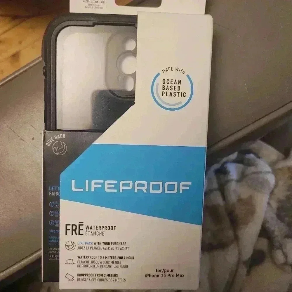 Life proof IPHONE  case